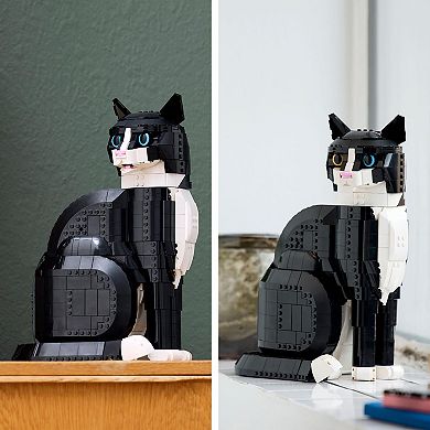 LEGO Tuxedo Cat Animal Lovers Home Decor 21349 Building Kit (1710 pieces)