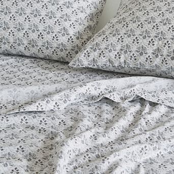 Patina Vie Maison Vintage Floral Printed Sheet Set with Pillowcases