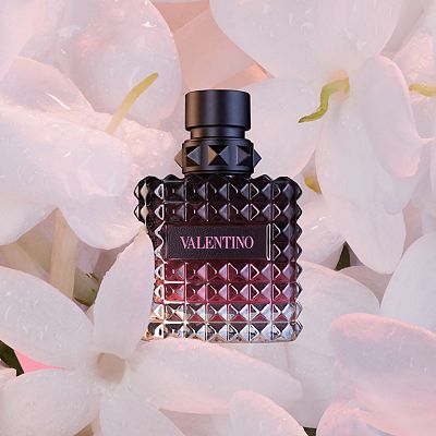 Valentino Donna Born in Roma Intense Eau de Parfum with Amber