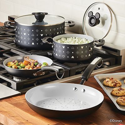 Farberware Disney 7 pc. Monochrome Ceramic Nonstick Cookware Set