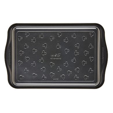 Farberware Disney Bake with Mickey Mouse 9-in. by 13-in. Nonstick Cake Pan