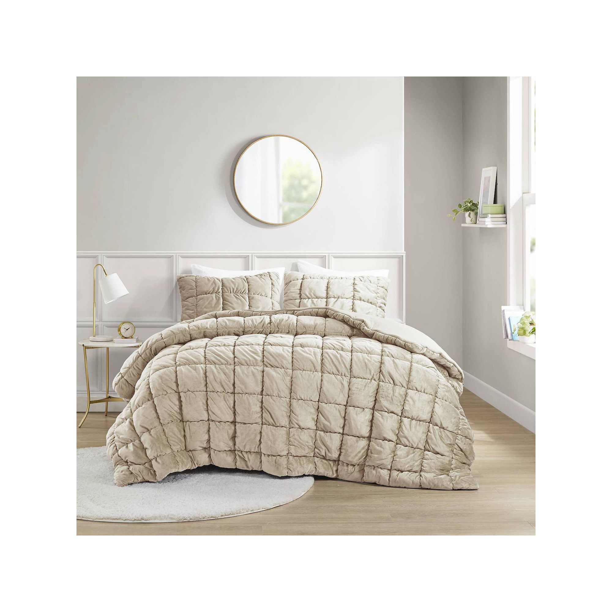 Intelligent Design Velvet Dream Puff Midweight Comforter Set