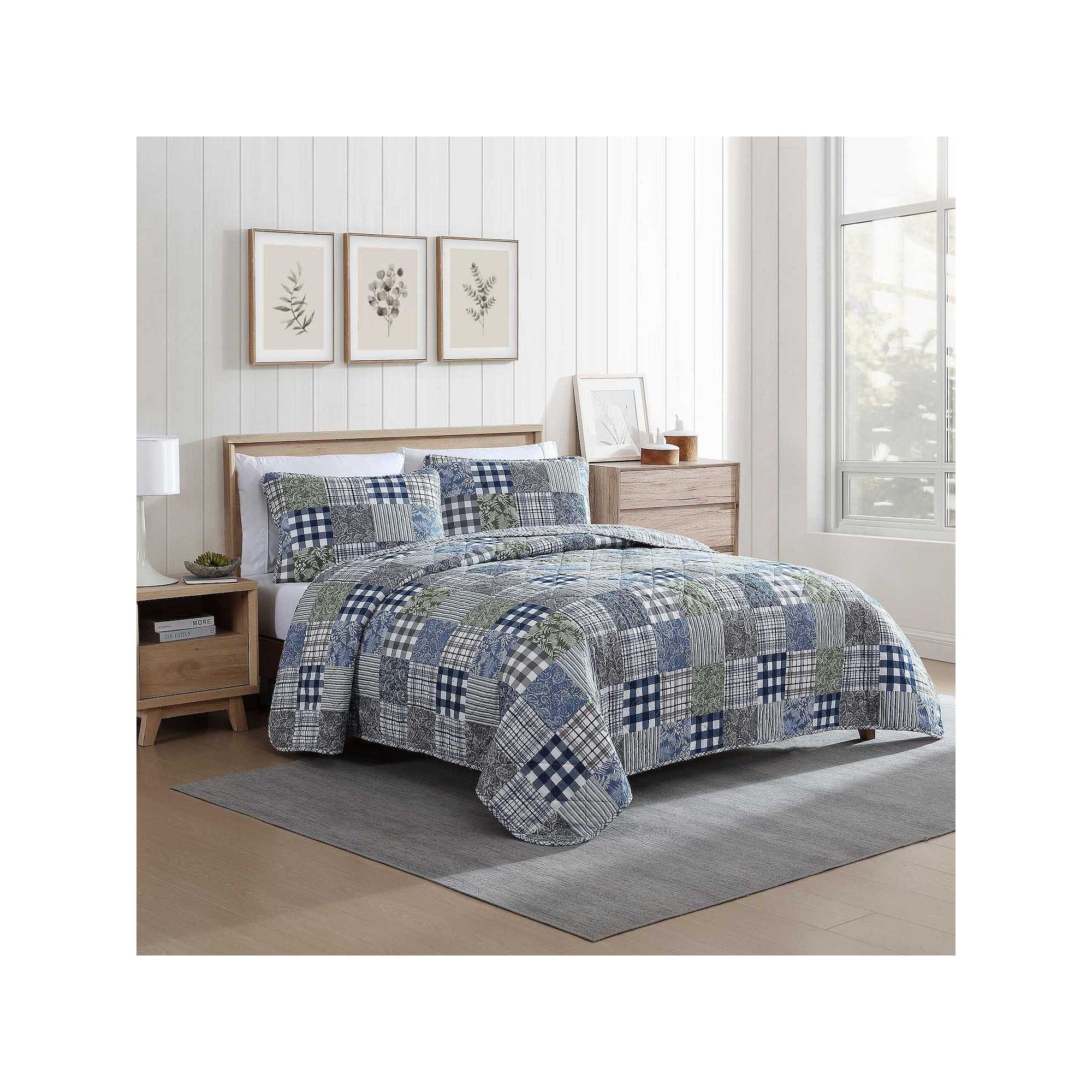Eddie Bauer Cozy Plaid Patchwork Quilt Set, Blue