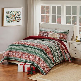 Greenland Home Fashions Fair Isle Reversible Holiday Star Quilt & Shams Set