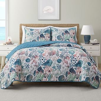 VCNY Home Ivory Coast 3 pc Dispersed Print Reversible Quilt Set