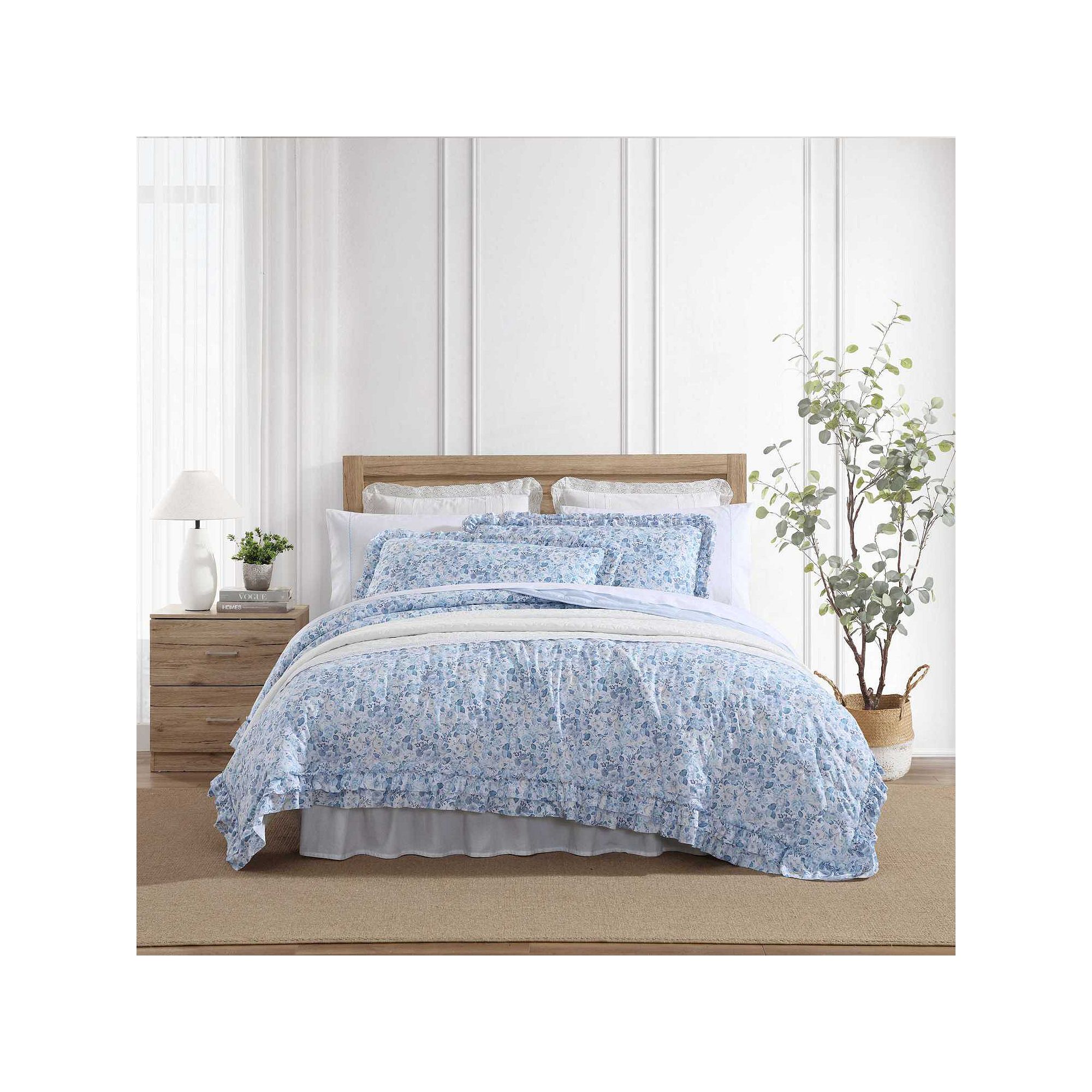 Laura Ashley Quartet Quilt Set, Blue
