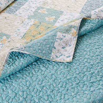 Greenland Home Fashions Evangeline Quilt Set