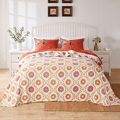 Greenland Home Fashions Topanga Floral Quilt Set with Shams