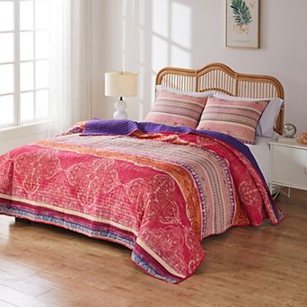 Greenland Home Fashions Aurora Pink Quilt Set