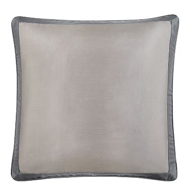 Five Queens Court Leonard Bedding Set