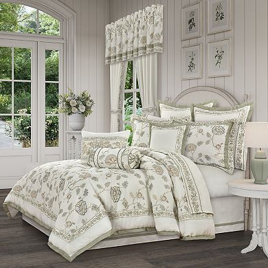 Five Queens Court Flaire Window Straight Valance