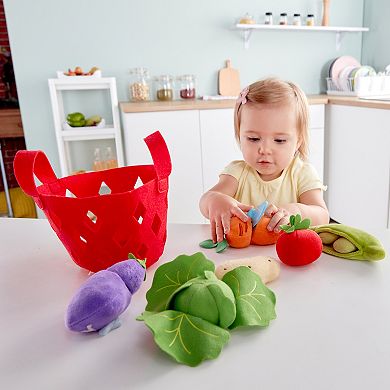 Hape Kitchen Food Playset 7-Piece Toddler Vegetable Basket