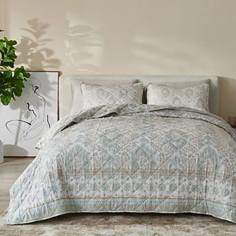 Patina Vie Maison Vintage Floral All Season Quilt Set with Shams