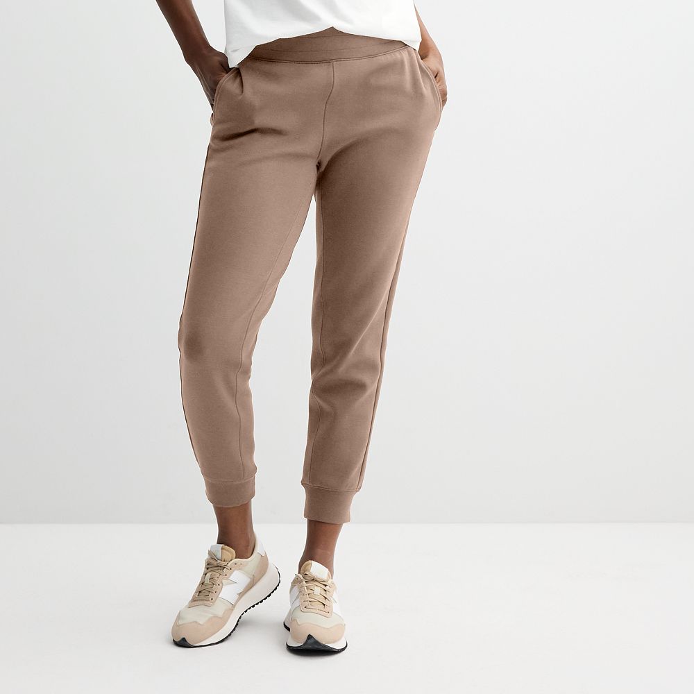 7018351_Kalari_Khaki?wid=1000&