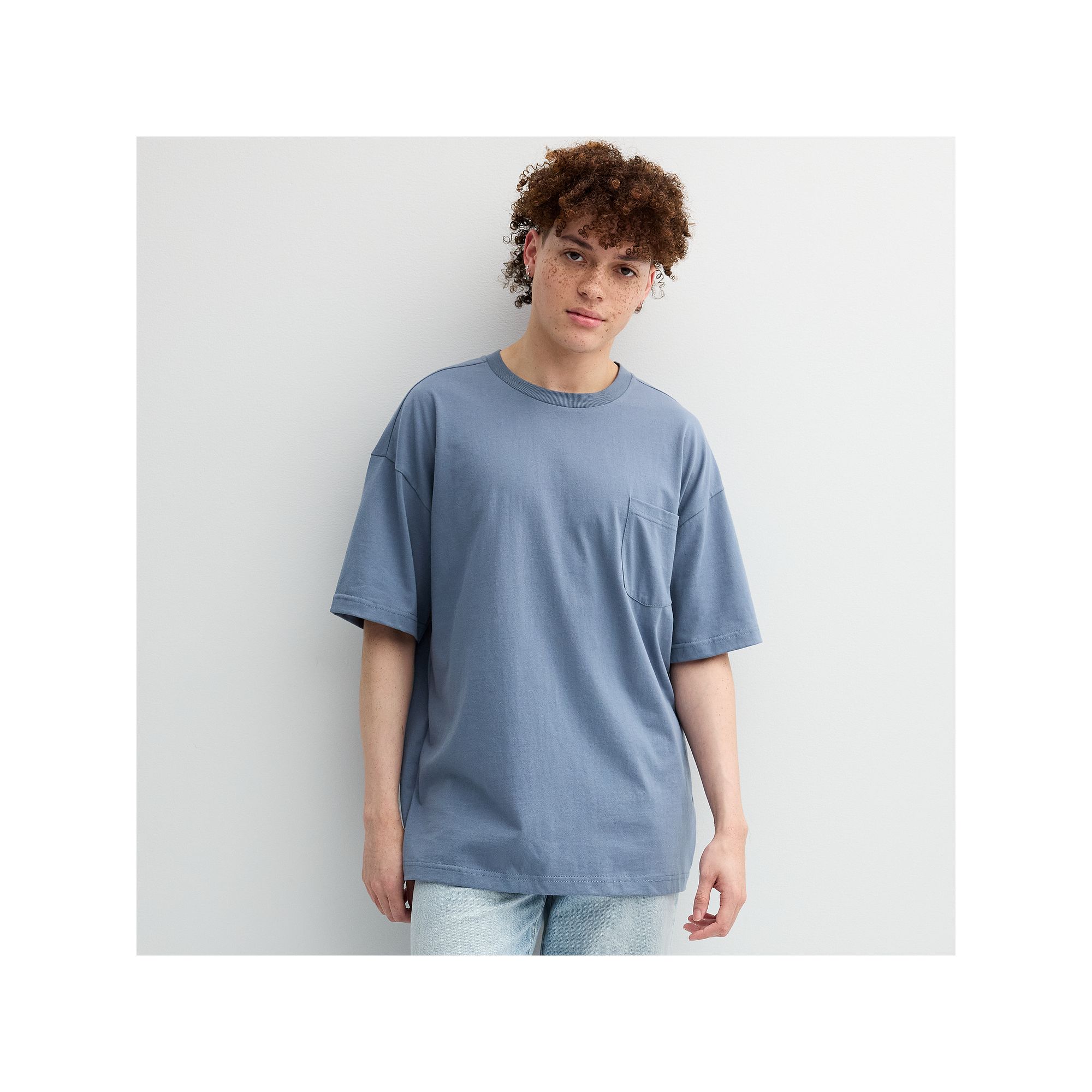 Mens Hollywood Short Sleeve Oversized Pocket Tee, Size: Medium, Blue