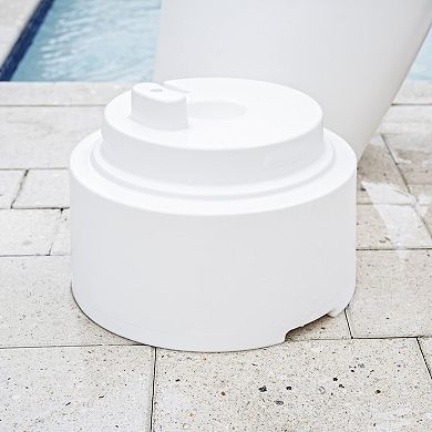 Step2 Pool Patio In-Pool Shade Table
