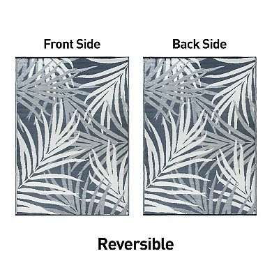 World Rug Gallery Toprical Leaves Coastal Reversible Recycled Plastic Area Rug