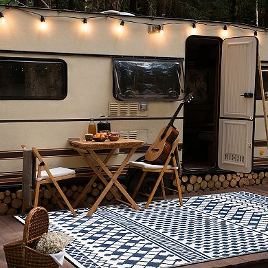 World Rug Gallery Contemporary Bohemian Geometric Reversible Outdoor Rugs