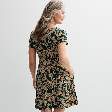 Women's Connected Apparel Print Dress with Pockets
