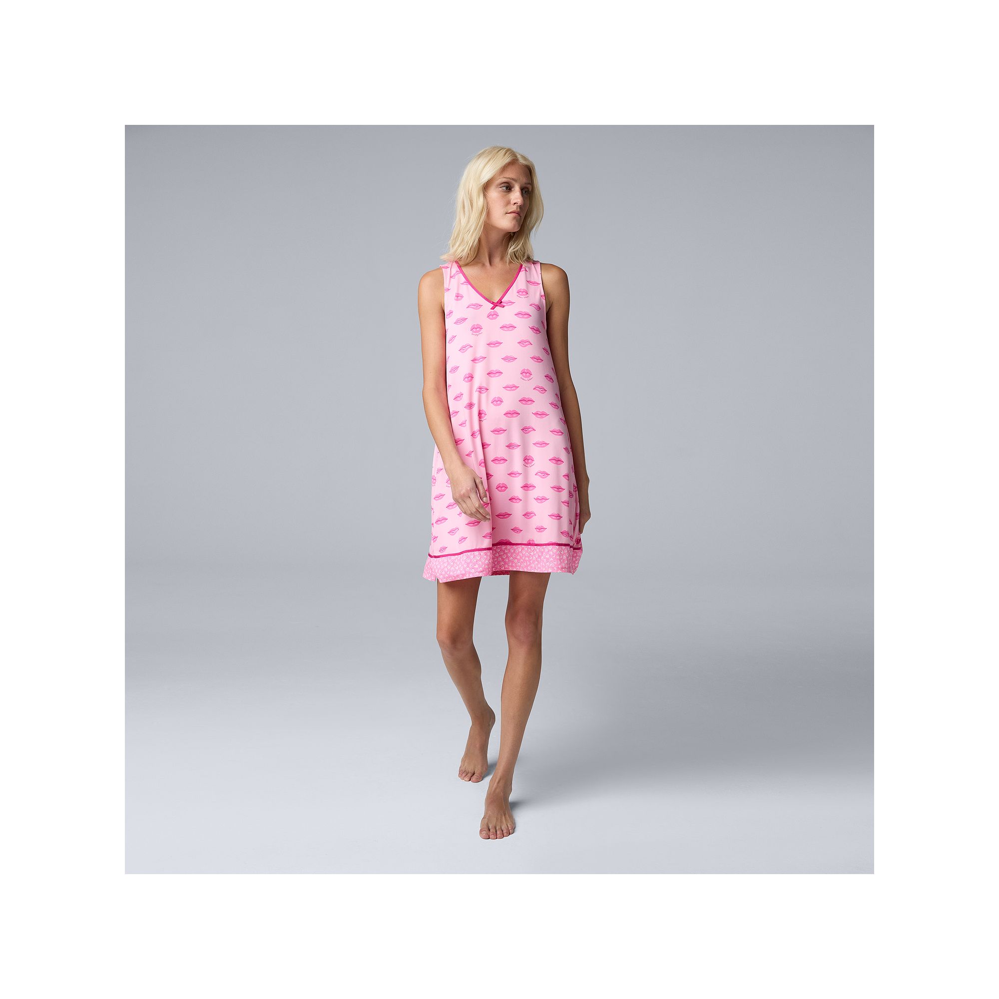 Womens Simply Vera Vera Wang Chemise, Size: XS, Pink Lips