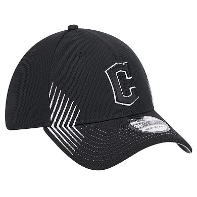 Men's New Era Black Cleveland Guardians Active Dash Mark 39THIRTY Flex Hat