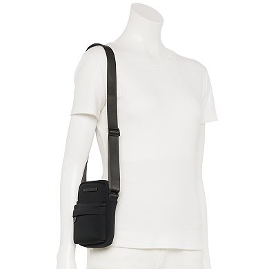 Sac à main en nylon noir | PrettyLittleThing FR