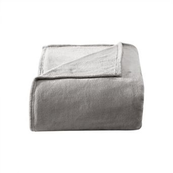 Poppy & Fritz Solid Soft Plush Blanket