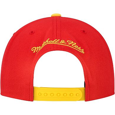 Men's Mitchell & Ness Red Calgary Flames Core Team Ground 2.0 Snapback Hat