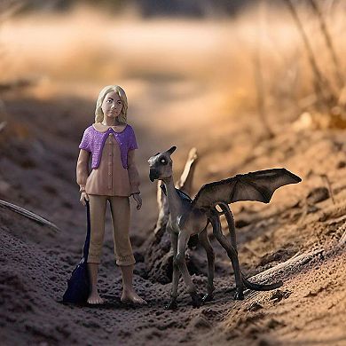 Schleich Wizarding World of Harry Potter: Luna Lovegood & Baby Thestral 2-Piece Set