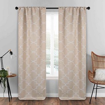 SUPERIOR Imperial Trellis Blackout Rod Pocket Curtain Set