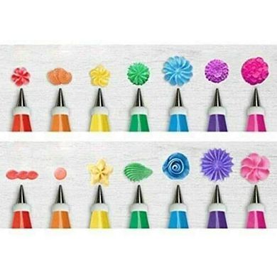 32-Piece Pastry Bag And Tip Cake Decorating Kit