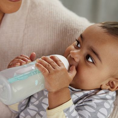 NUK Smooth Flow Pro Anti-Colic Bottle & Pacifier Newborn 7 Piece Gift Set