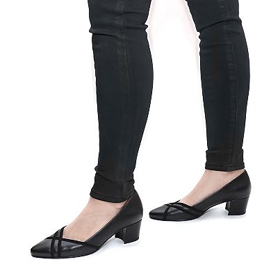 Easy Street Women's Lotus Block Heel Pumps