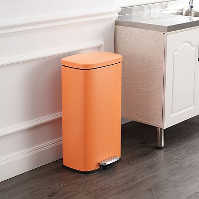 Curtis 8-gallon Step-open Trash Can