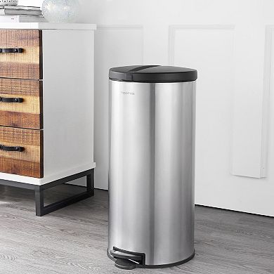 Oscar Round 8-gallon Step-open Trash Can With Free Mini Trash Can