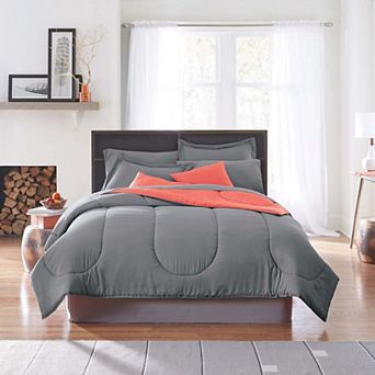 BrylaneHome BH Studio Reversible Comforter