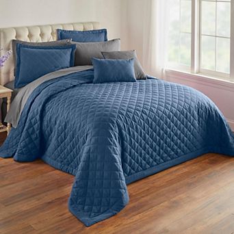 BrylaneHome BH Studio Reversible Quilted Bedspread
