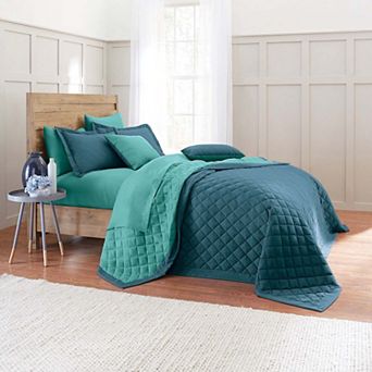 BrylaneHome BH Studio Reversible Quilted Bedspread
