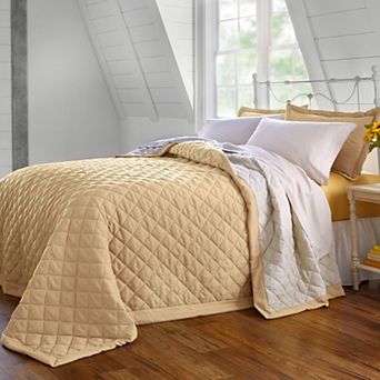 BrylaneHome BH Studio Reversible Quilted Bedspread
