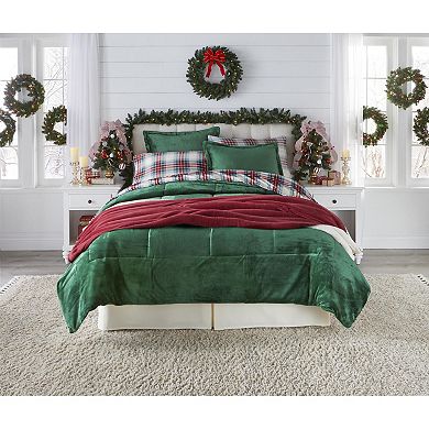 BrylaneHome BH Studio Microfleece Comforter