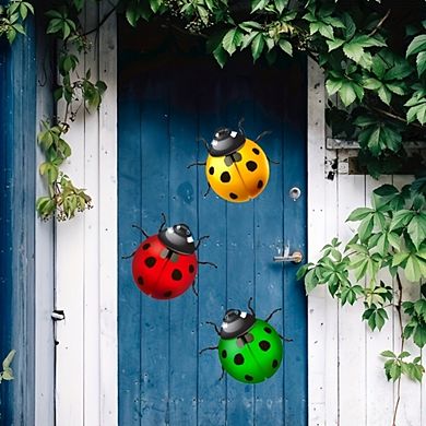 Ladybugs Wall Art Sculpture, Durable Metal Build, Ideal For Indoor & Outdoor Decor