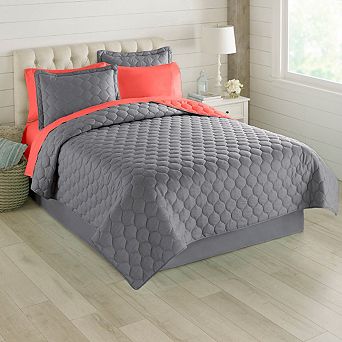 BrylaneHome BH Studio Reversible Quilt