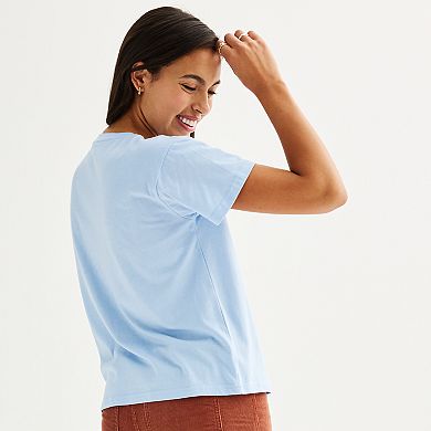 Juniors' Bluey Waving Graphic Tee