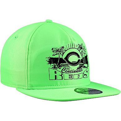 Men's New Era Green Cincinnati Reds Neon Golfer Snapback Hat