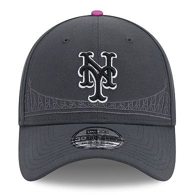 Men's New Era Graphite New York Mets 2024 City Connect 39THIRTY Flex Hat