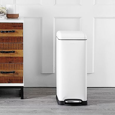 Betty Retro 8-gallon Step-open Trash Can