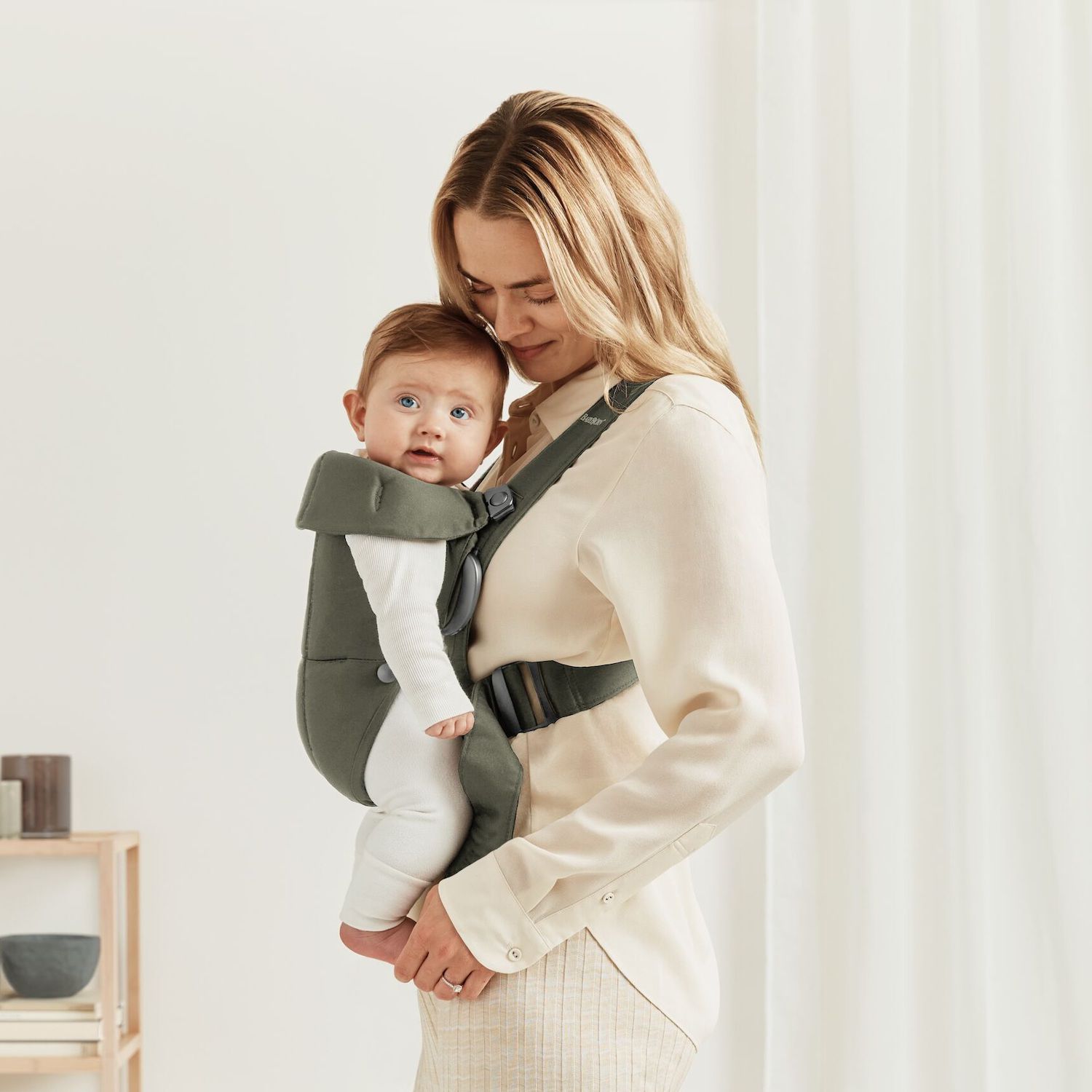 BabyBjorn Mini Baby Carrier Black