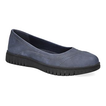 Easy Street Cosma Women's Comfort Flats