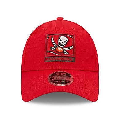 Men's New Era Red Tampa Bay Buccaneers Framed AF 9FORTY Snapback Hat
