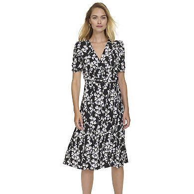Women's Harper Rose Short Sleeve Surplice V-Neck Dress